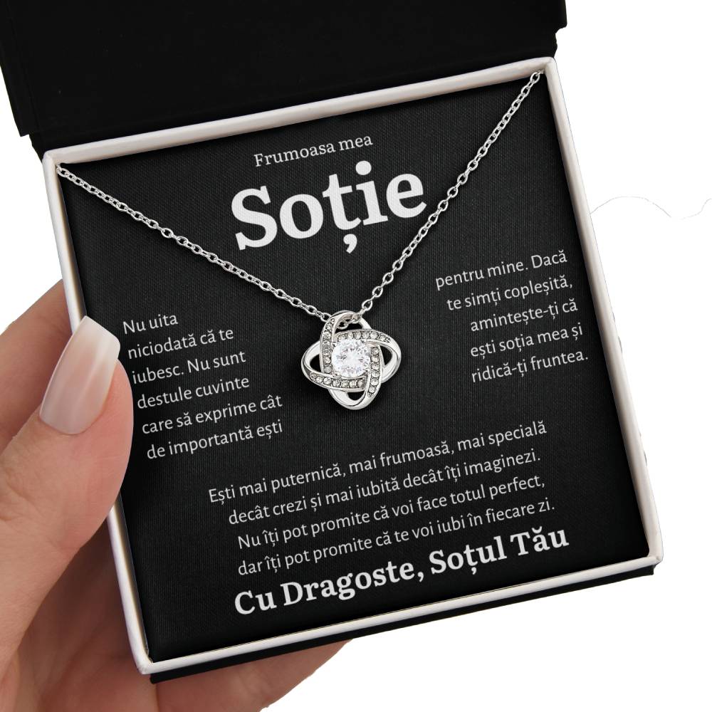 Cadou Sotie - Colier Love Knot Frumoasa